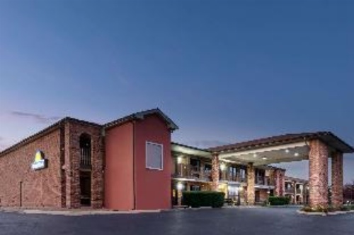 Days Inn by Wyndham New Market Battlefield image 6
